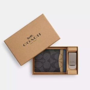 Coach card holder money clip